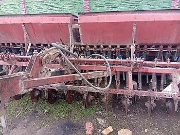 Тракторы МТЗ (Беларус): Трактор колесный МТЗ (ориентировочно семейство МТЗ-80/82) С агрегатами — 9