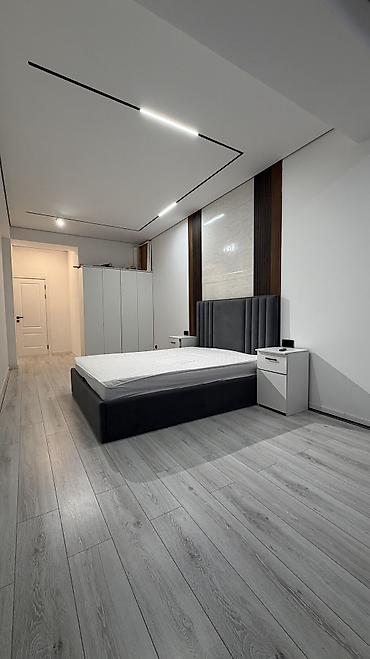 Продажа квартир: 2 комнаты, 82 м², Элитка, 3 этаж, Дизайнерский ремонт — 10