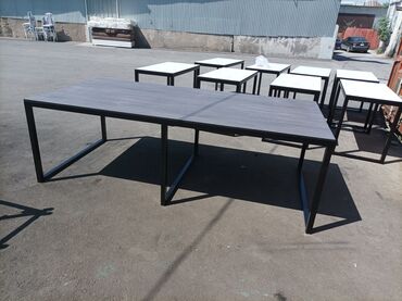 Письменные столы: Письменный стол — 28