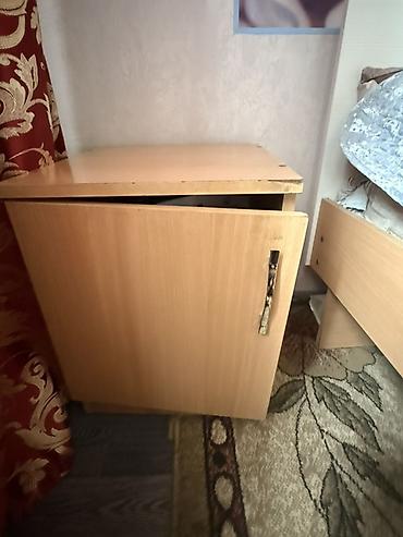 Спальные гарнитуры: Спальный гарнитур, Б/у, Двуспальная кровать, Шкаф, Комод, Самовывоз, цвет - Бежевый — 10