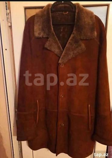 dəri plaşlar: Kişi üçün təbii dəridən (shearling) qış plaşı. - Rəng: tünd qəhvəyi - — 1