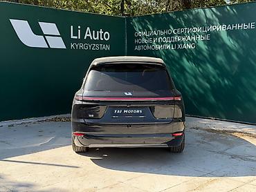 l9: Lixiang L9: 2023 г., 1.5 л, Автомат, Гибрид, Кроссовер — 2