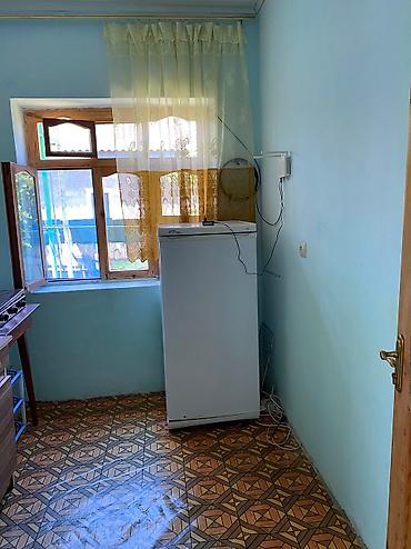 sekide torpaq sahesi satilir: 100 kv. m, 3 otaqlı, Qaz, İşıq, Su — 6