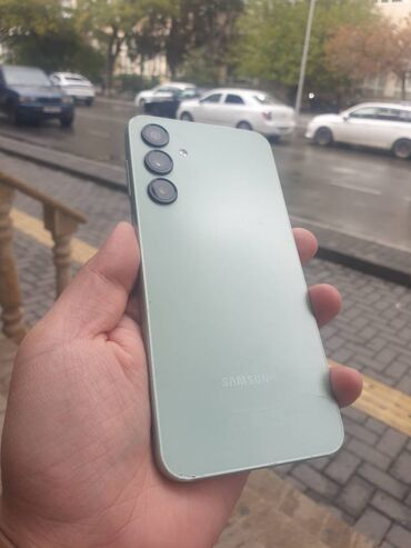 samsunq a 01: Samsung Galaxy A16, 128 GB, Zəmanət, Barmaq izi, Simsiz şarj