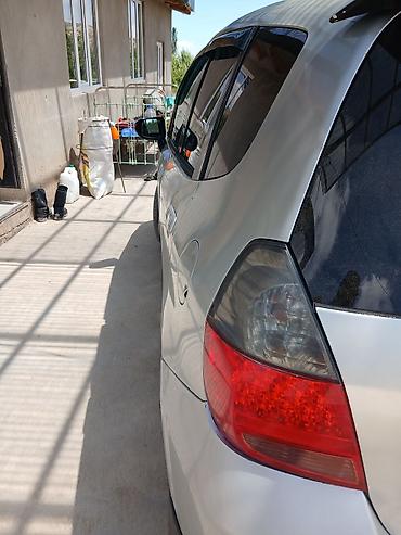 Haima: Honda Fit: 2003 г., 1.3 л, Автомат, Хетчбек — 4