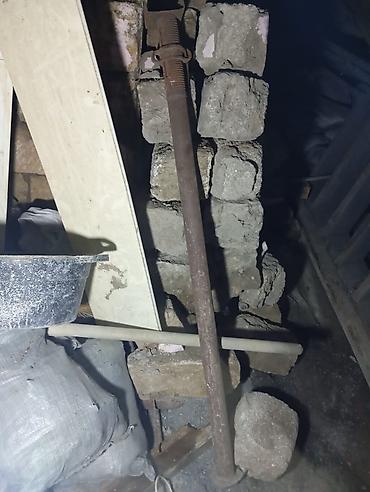 купить пластиковый бак для воды: Tikinti kalıbı üçün avadanlıqlar dəsti - Tənzimlənən metal — 1