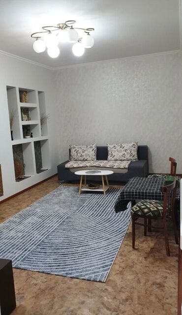 2х комнатная квартира продаётся: 2 бөлмө, 50 кв. м, 105-серия, 7 кабат, Эски ремонт