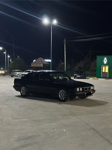 BMW: BMW 5 series: 1991 г., 2.5 л, Механика, Бензин, Седан