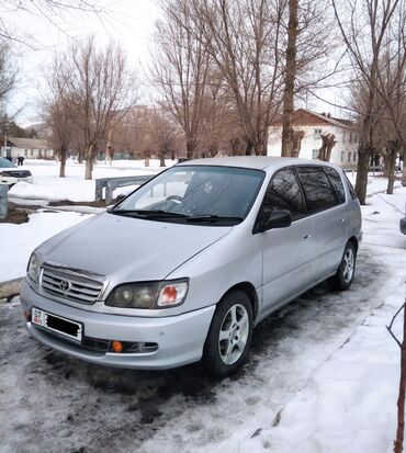 Toyota: Toyota Ipsum: 1996 г., 2 л, Автомат, Бензин, Минивэн