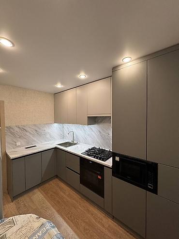 Кухонные гарнитуры: Кухонные гарнитуры в современном минималистичном стиле - Планировки — 8