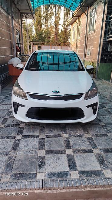 Kia Rio: 2018 г., 1.6 л, Автомат, Бензин, Седан