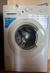 uzqırxan maşınlar: Paltaryuyan maşın Indesit, 5 kq, Avtomat, Qurutmasız, Kredit yoxdur