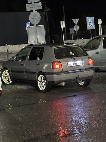 Volkswagen Golf: 1992 г., Хэтчбэк — 3
