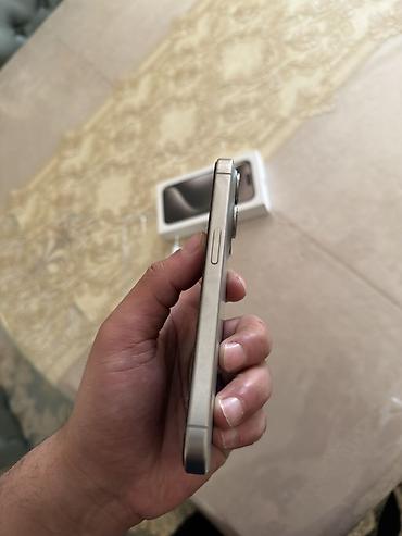 Apple iPhone: IPhone 15 Pro, Space Gray, Face ID — 4