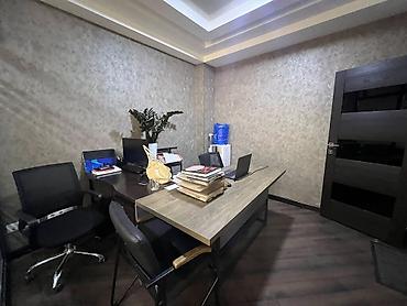 Продажа коммерческой недвижимости: Продажа офисов 92 м², С ремонтом, Бизнес центр, 4 этаж — 5