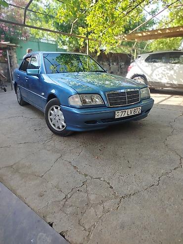 mersedes c250: Mercedes-Benz C-Class: 1.8 l | 1998 il Sedan — 2