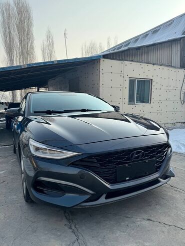 автомобиль продается: Hyundai : 2019 г., 1.6 л, Типтроник, Бензин, Седан