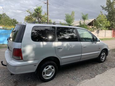 тез арада: Honda Shuttle: 1999 г., 2.3 л, Автомат, Бензин, Вэн/Минивэн