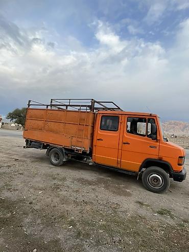 Продажа авто: Mercedes-Benz : 1995 г., Дизель, Фургон — 3