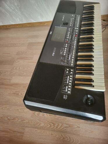 qaçış trenajoru kreditle: Синтезатор, Korg