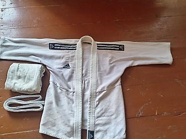 Adidas judo geyimi dəsti - Brend: Adidas - Komplet: jaket (gi üstü)