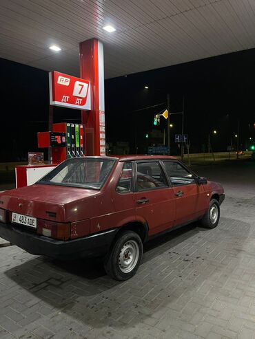 ВАЗ (ЛАДА): ВАЗ (ЛАДА) 21099: 1989 г., Механика, Бензин, Седан — 2