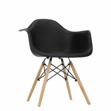 Stolice: Potpuno nove stolice sa drvenim nogarima i poprecnim metalima. Odmah na lalafo.rs — 5 Stolice: Potpuno nove stolice sa drvenim nogarima i poprecnim metalima. Odmah — 5