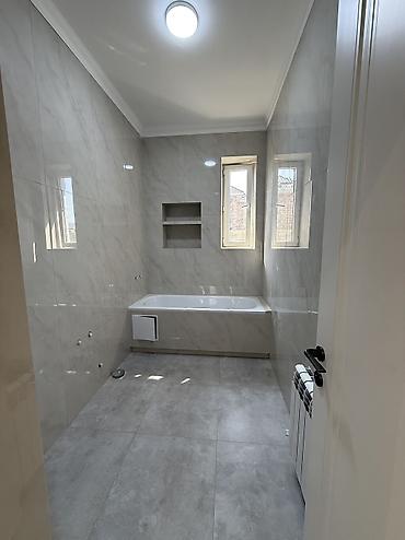 Продажа коттеджей и домов: 4 комнаты, 124 м², Бишкек, Рухий Мурас ж/м Агентство недвижимости — 13