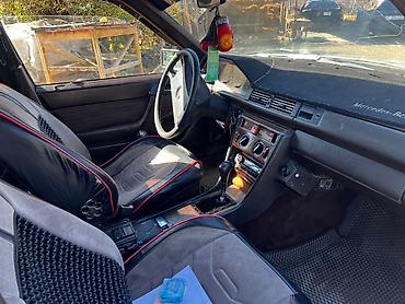 рул: Mercedes-Benz W124: 1989 г., 2.3 л, Автомат, Бензин, Седан — 4