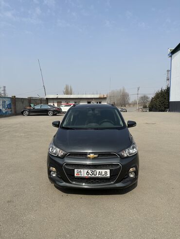 машина степ: Chevrolet Spark: 2017 г., 1 л, Автомат, Бензин, Хэтчбэк