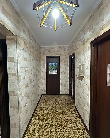 6 микрорайон: 3 комнаты, 60 м², 105 серия, 2 этаж, Косметический ремонт — 6