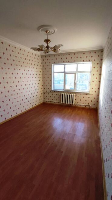 Köhnə tikili: Bakı, Bakıxanov qəs., 2 otaqlı, Köhnə tikili, m. Neftçilər, 60 kv. m — 2