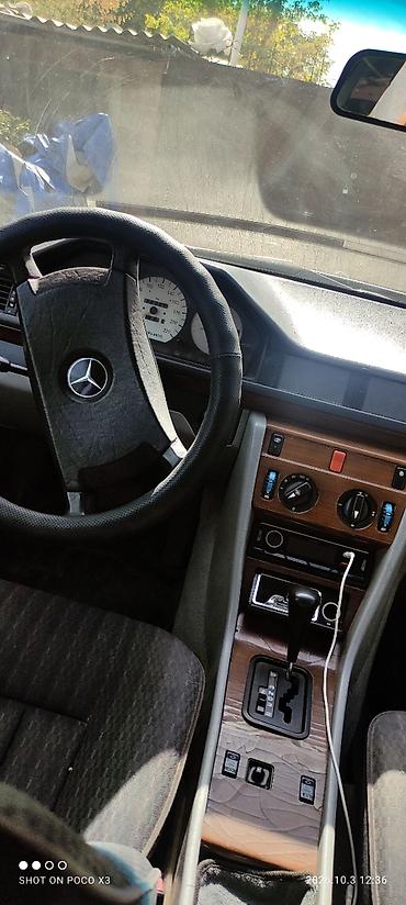 Продажа авто: Mercedes-Benz W124: 1990 г., 2.3 л, Автомат, Бензин, Седан — 5