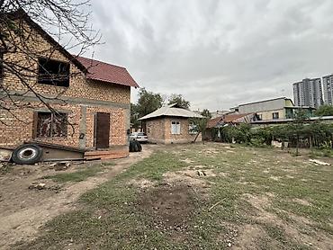 продаю участки: Продаётся земельный участок с капитальными строениями. Что на — 4