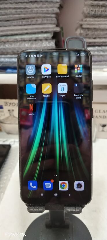 telefon redmi not 8: Məhsul: Xiaomi Redmi smartfon Xüsusiyyətlər: - Ekran: damla formalı
