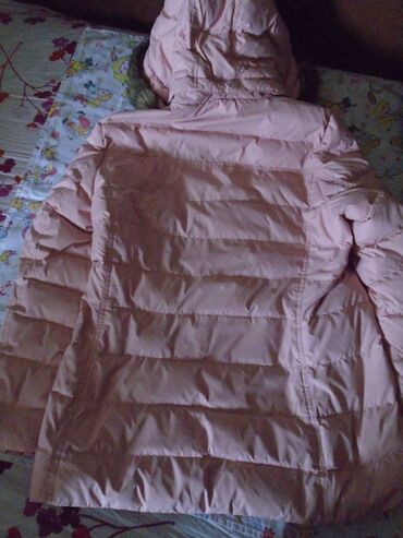 Zimske jakne: Tommy Hilfiger, Jednobojni, Sa postavom, Perje na lalafo.rs — 6 Zimske jakne: Tommy Hilfiger, Jednobojni, Sa postavom, Perje — 6