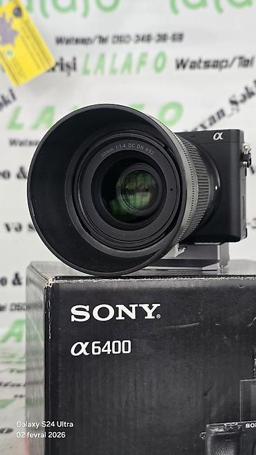 iphone 14 pro max adapter qiymeti: Sony Alpha a6400 üzərində Sigma 30mm f/1.4 lə. (2 batareka adaptr) — 7