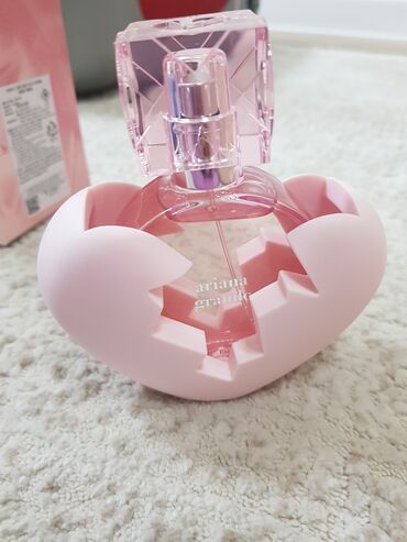 кора: Ariana Grande Thank U Next Оригинальная парфюмированная вода 50 ml