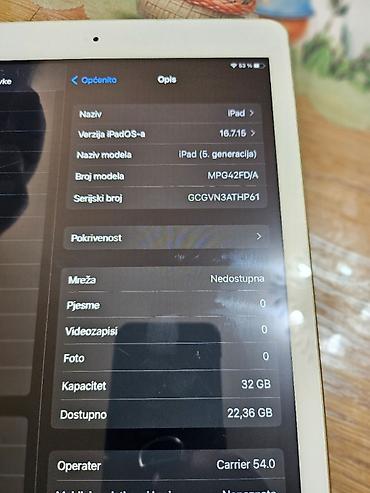 Apple: Apple iPad 9.7” sa Touch ID Ipad 5 generacija baterija odlicn a sa sim — 4