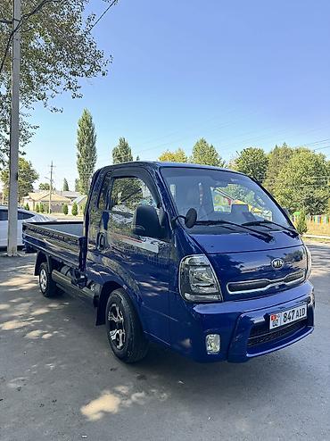 мото 300: Kia BONGO: 2021 г., 2.4 л, Механика, Газ, Лифтбек — 3