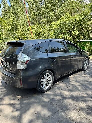 byd e1: Toyota Prius: 2012 г., 1.8 л, Вариатор, Гибрид, Универсал — 4