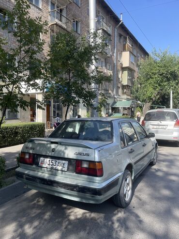 жигули аварийный: Volvo 460: 1993 г., 1.7 л, Механика, Бензин, Седан