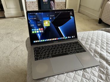 макбук про 2017 бу: Ноутбук, Apple