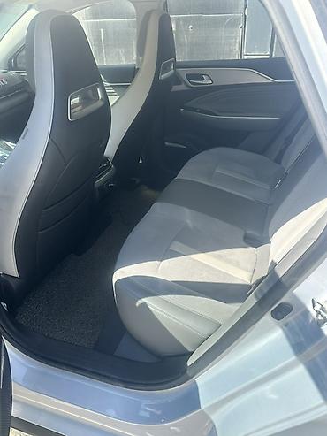 Другой электротранспорт: Электромобиль AION S Plus - Кузов: седан, серебристый цвет - Задние — 5