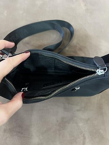 Классическая сумка, Prada, Материал: Комбинированный материал, Застежка на молнии, Женские, Б/у