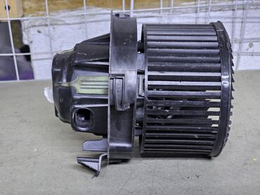 Электрические моторчики: Электрический моторчик Peugeot 2009 г., Б/у, Оригинал, Германия — 2