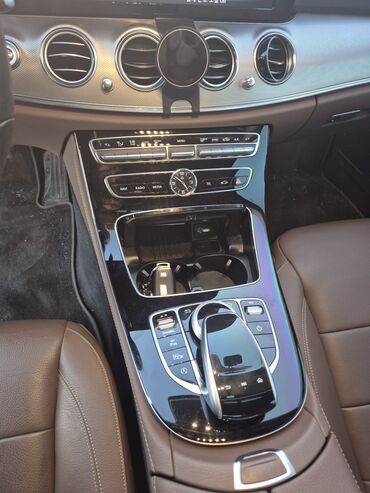 Mercedes-Benz: Mercedes-Benz E-Class: 2019 г., 2 л, Бензин — 14