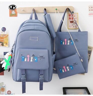 Rukzaklar: Dördlü və beşli çantalar dəsti. Dəstə bir ədəd rəngli və rəngli — 14