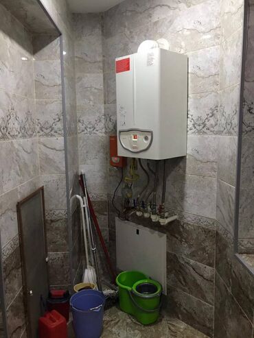 Digər kommersiya daşınmaz əmlakı: Nizami metrosunun yaxınlığında 1-ci mərtəbəsində yerləşən təmirli — 12