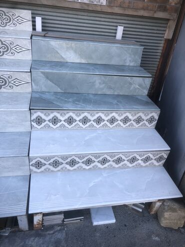 Mərmər: Mərmər və keramoqranit pilləkən örtükləri 010-315-51-04 - Material — 2